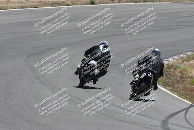 media/Apr-20-2025-AHRMA (Sun) [[393a79c373]]/Race/Group 5/Turn 4b/